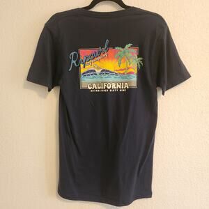 Rip Curl Men's Size Small Surf Company California Black Beach Wave T-Shirt‎ NWT